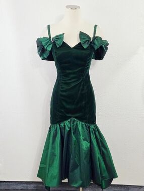 Vintage 80s green velvet mermaid prom dress midi gown bows rhinestones jeweltone
